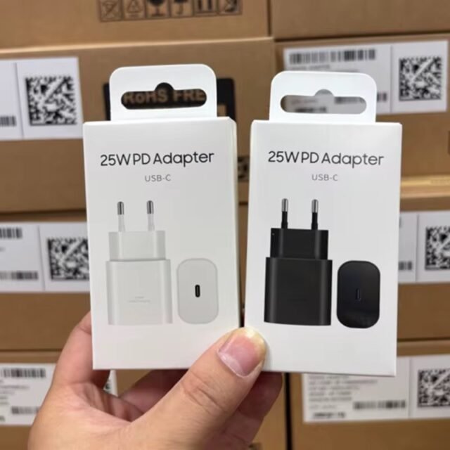 PD 25W Fast Charger-3_Branzaly